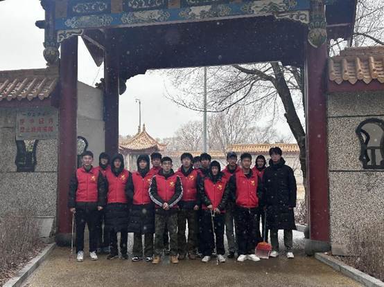 说明: 1